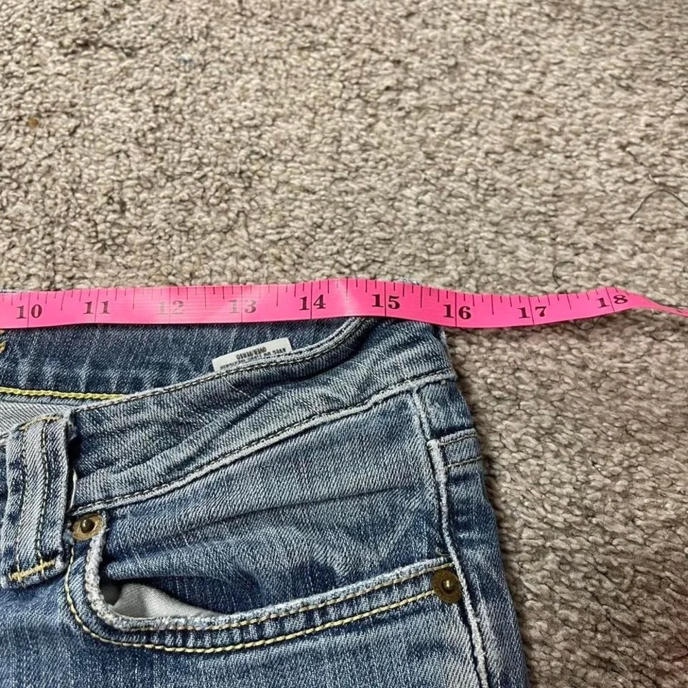 American Eagle blue denim shorts